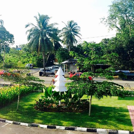 Semerah Garden Hotel ポンティアン・ケシル エクステリア 写真