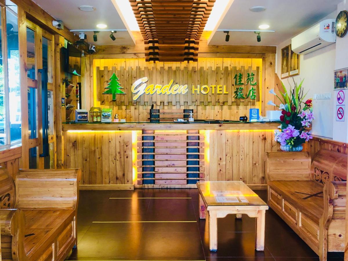Semerah Garden Hotel ポンティアン・ケシル エクステリア 写真